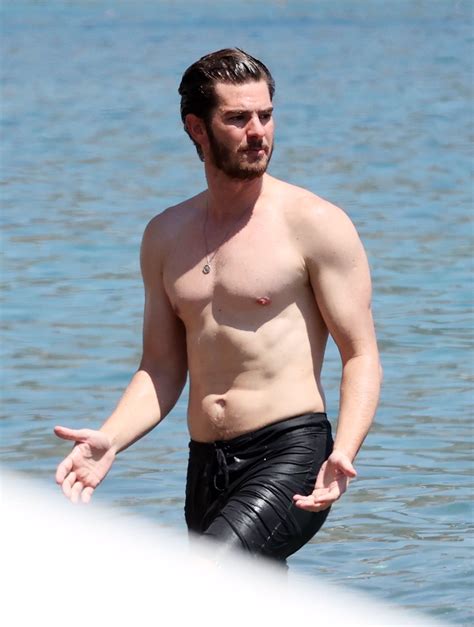 Fit Famous Males on Twitter: "Andrew Garfield 😍🔥 https://t.co