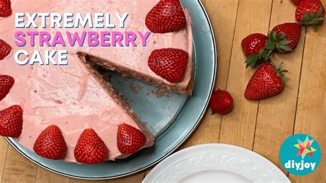 The Most Delicious (and Easiest!) Strawberry Squirt Cake Recipe - 6df7k9d