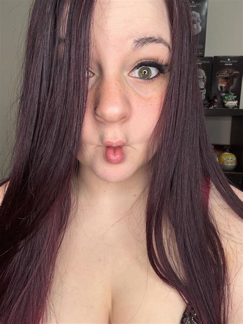 Sierra Nyx - Sierra Nyx added a new photo.