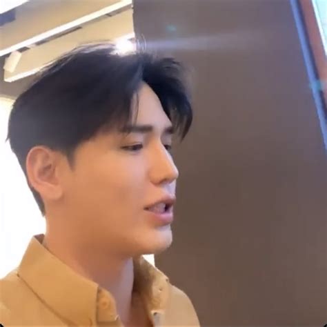 𝗯𝗼𝗯𝗶𝗲 🍒🪄 on Twitter: "🍑🤏🏻" 