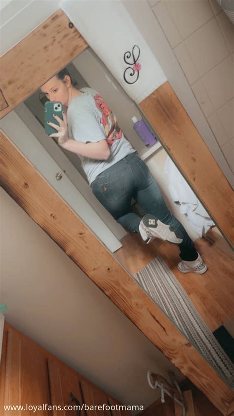Barefoot Mama’s Official Social Fan Page | LoyalFans