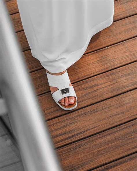 Vogue Icon - Dubai - Book your facial consultation today http