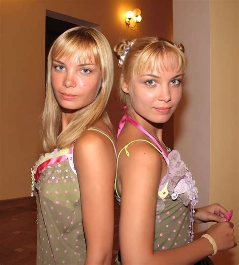 У Татьяны ребенок от русского, а у Ольги от грузина. Таню и Олю