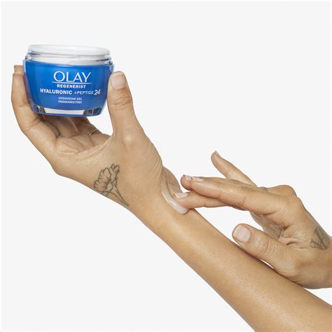 olay regenerist hyaluronic peptide  gel face moisturizer