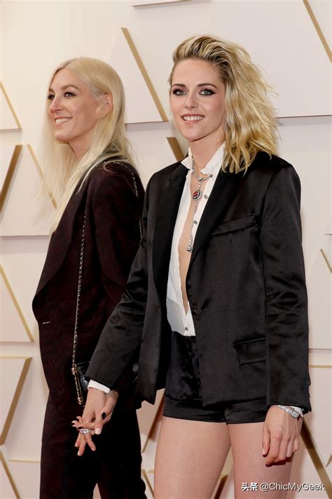 In ten years, Kristen Stewart went from pure sweet girl to human wrench