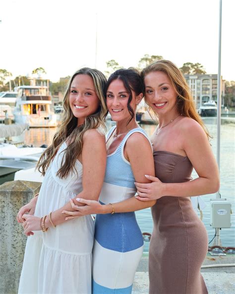 sophie nicole (@sophie_.nicole) • Instagram photos and videos