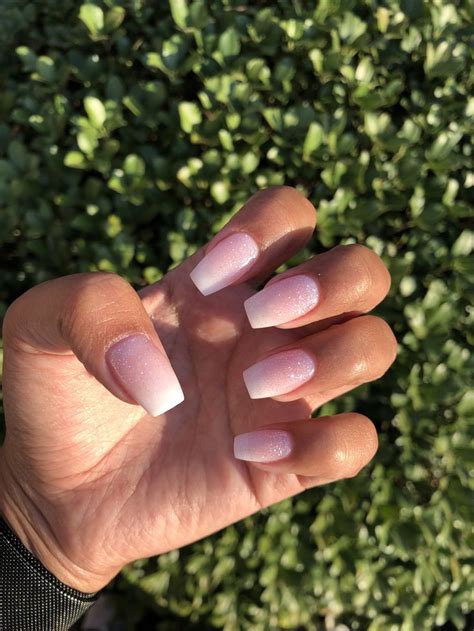 Ombre dip nails with a little bit of sparkle 🌟 | Dipped nails, Nails ...