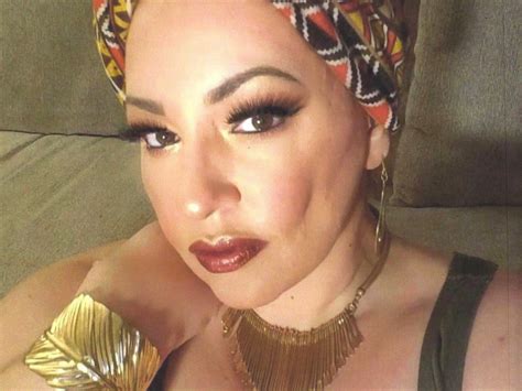 Information on how to contact kevin comeau funeral home directly 16