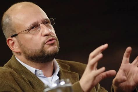 Clóvis De Barros Filho Formação - Clóvis de Barros Filho: O Filósofo que Conquistou o Brasil - Eco da Razão