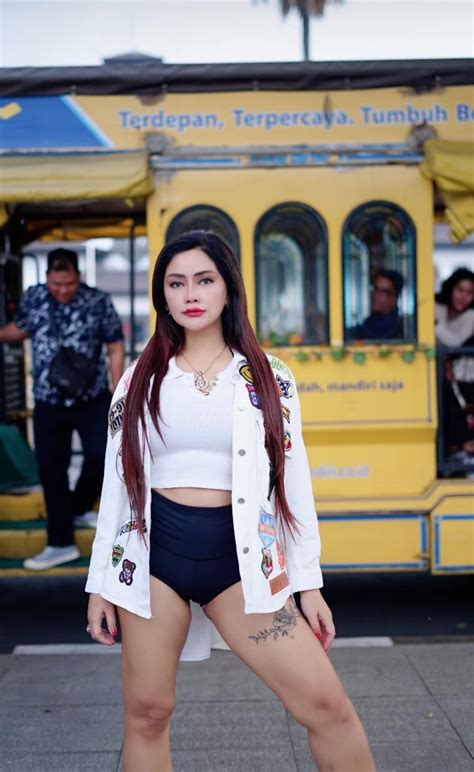 Selamat pagi semuanya... #siscamelyana | Siscamelyana official | Facebook