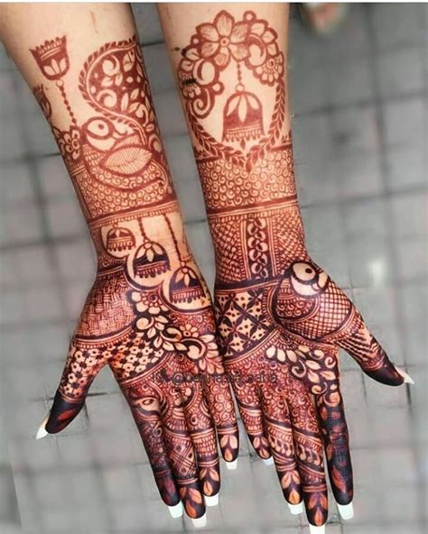 31 New Mehndi Design That Are Trending Right Now