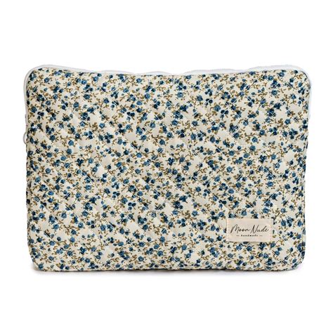 Spring - Laptop Sleeve - Moon Nude