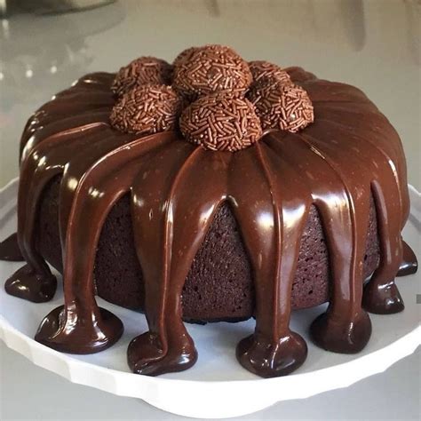 Modelo De Bolo De Chocolate - Receita Bolo de Chocolate - Confeitaria | Bolos caseiros, Receitas de ...