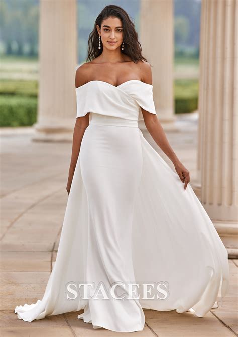 Classic Sheath Off-the-Shoulder Stretch Fit & Flare Wedding Dress with
