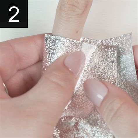 how to remove gelish nail polish at home