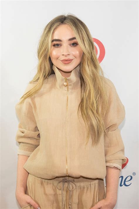 Sabrina Carpenter Sexy On Stage - Hot Celebs Home
