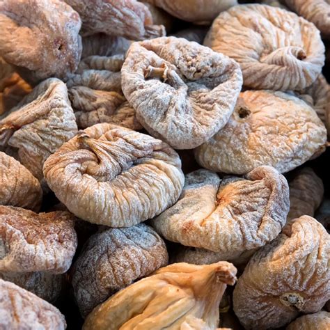 store dried figs storables