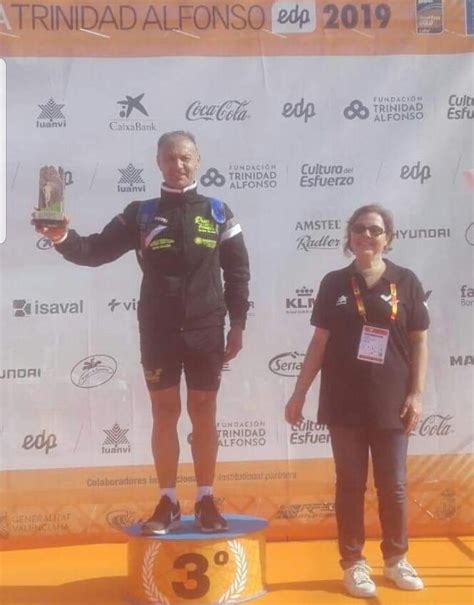 grumo nevano il podista pasquale barra terzo alla maratona  valencia