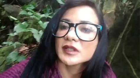 Gostosas Dando O Rabinho - Coroa Dando Rabo No Mato - Videos de Coroas Gostosas | Socoroas.net