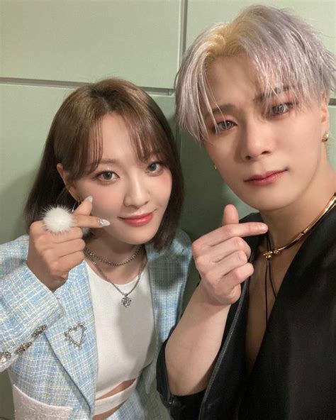 kpop icons adli kullanicinin moon sua panosundaki pin yildiz kizlar