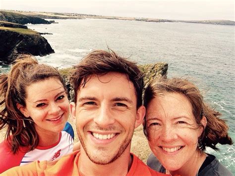 Jonathan Bailey Fan on Instagram: Jonny with 2 of his sisters #