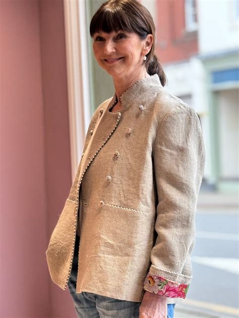 Pero Clothing | Our Designers and Makers | elise leamington | a unique