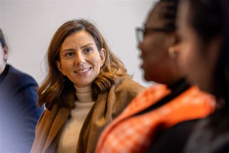 Dean’s Lunches with Students Bridge the Personal and Professional