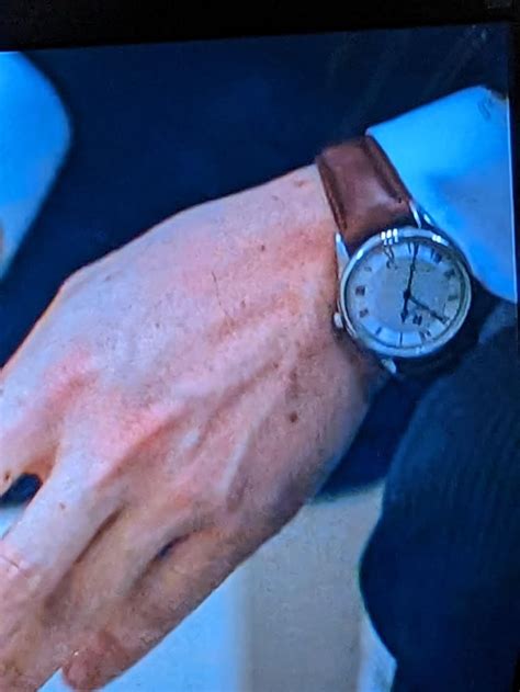 identify  worn  kendall se succession rwatches