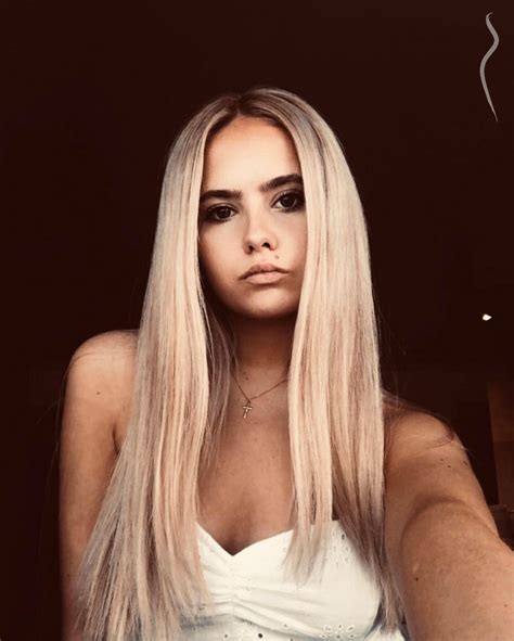 Lottie Linter - a model from United Kingdom | Model Management