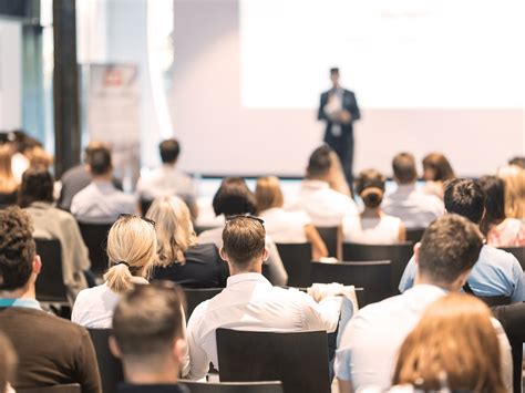 What Is a Franchise Training Program? - LearningZen