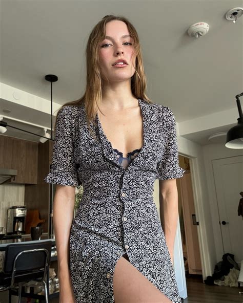 Ava Bella | Your future wife buttoning up her good girl dress | Instagram