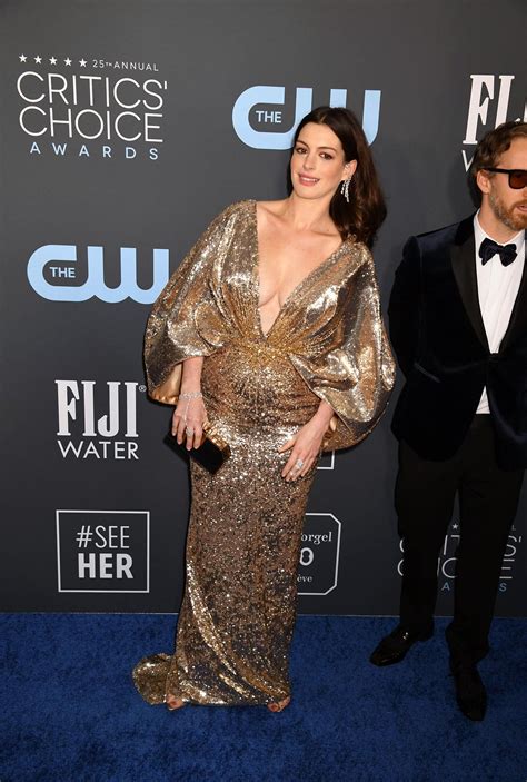 Anne Hathaway Nude Photos and Porn Video - LEAKED - Scandal Planet