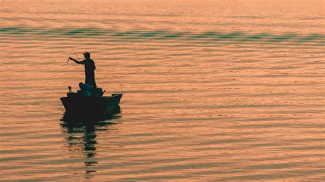 O Vento Balancou Meu Barco Em Alto Mar