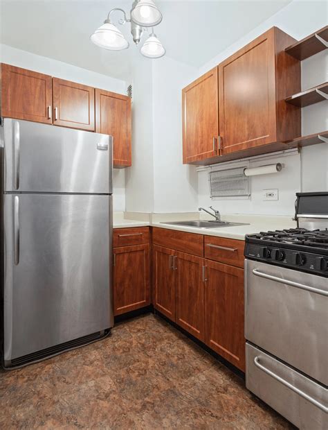 Mark Twain Apartments, 100 West 12th Street - Greenwich Village