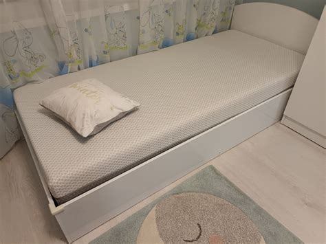 Легло с матрак 90х200 гр. Пловдив Кършияка • OLX.bg