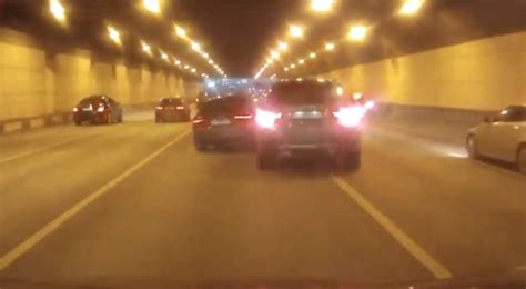 BMW X5 M Causes Accident in Russia - autoevolution