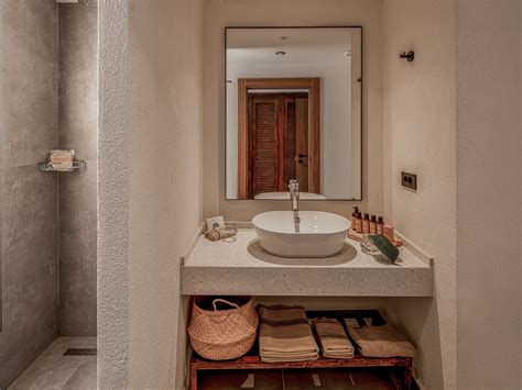 Superior Standard Sea View Room
