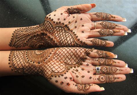 Henna with Nuala | Tompkins County Public Library