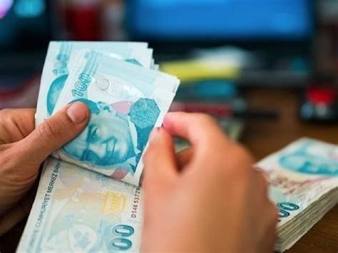 emekliye mujdeli haber az  geldi yapi kredi promosyonda gozu