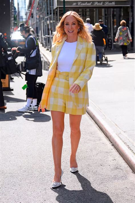Downton Abbey's Joanne Froggatt shows off endless legs - Daily Star