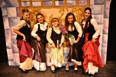 8 Beauty And The Beast Villager Costumes For Kids ideas to save today