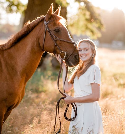 Remembering Karol Hendricks: Obituary and Funeral Information 20