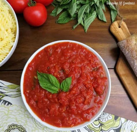 how to make marinara sauce from tomato sauce