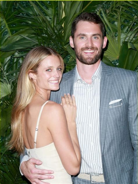 Kevin Love Marries Kate Bock in ‘Great Gatsby’ Inspired Wedding - TheRecentTimes