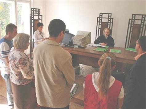Развеждаме се по-лесно, не чакаме 3 години