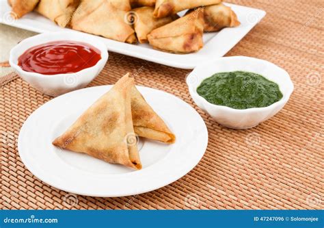 indian chutney  samosas  brent vangundy blog