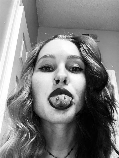 I miss my tongue piercings : r/piercing