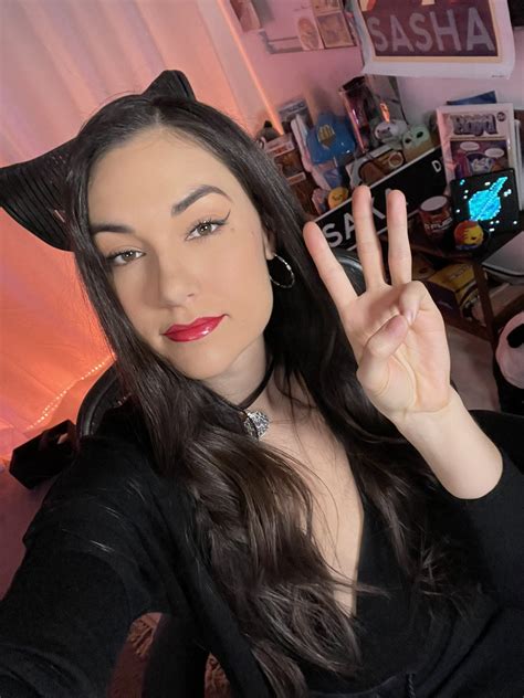 TW Pornstars - Sasha Grey. Twitter. 3 YEARS STREAMING ON TWITCH, THE