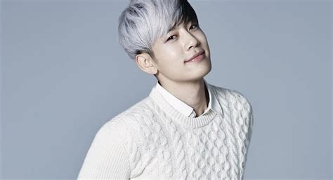 preparing   comeback    album    years