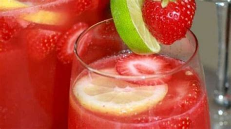 15 Best Rum Punch Recipe Ideas in 2023 - MyBartender